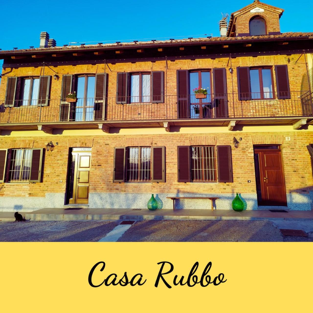Casa Rubbo - Appartamento In Collina 'Monviso' Alba Kültér fotó