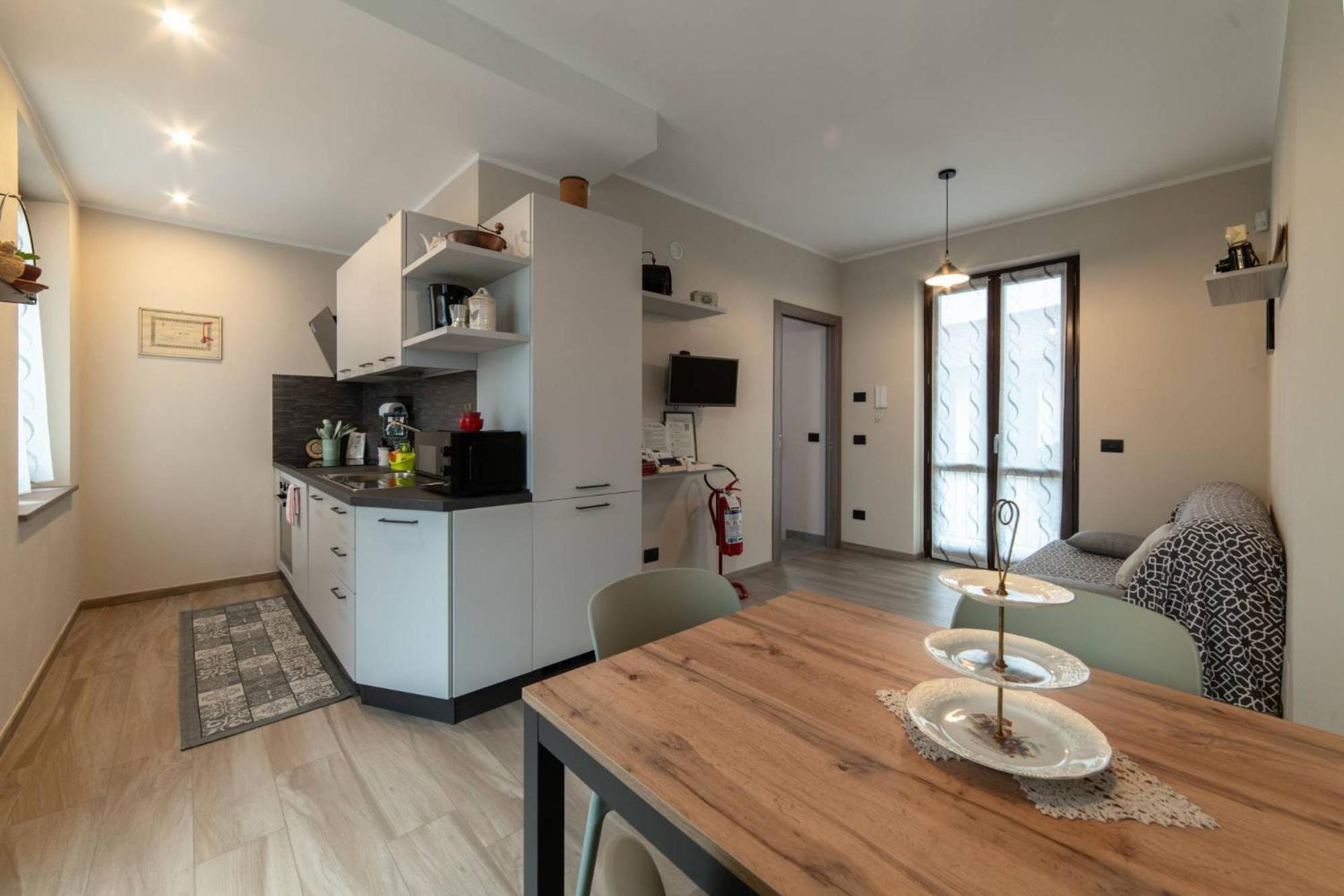 Casa Rubbo - Appartamento In Collina 'Monviso' Alba Kültér fotó